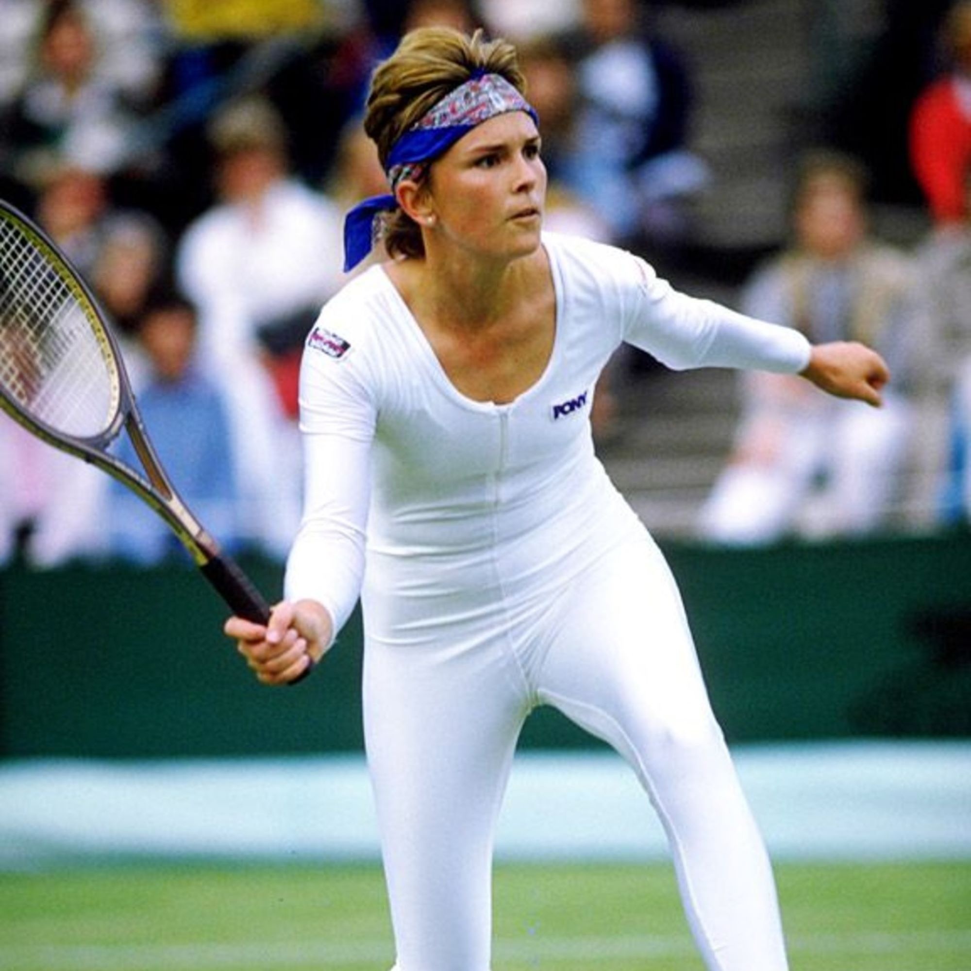 trang phuc tennis nu anh 10