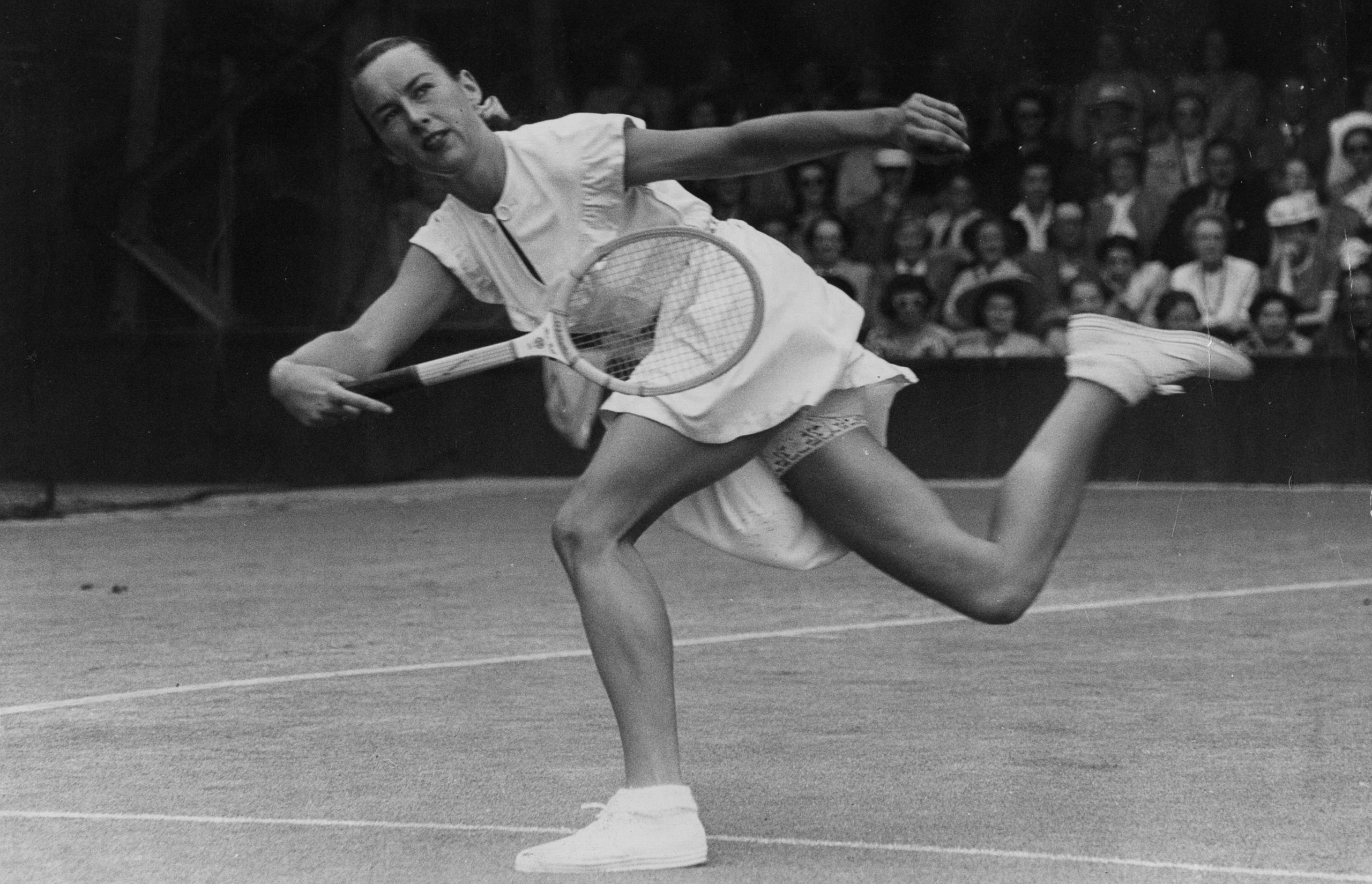 trang phuc tennis nu anh 6