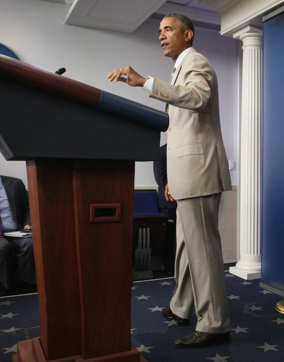 ông joe biden mặc giống obama ảnh 2 ong joe biden mac giong obama anh 2