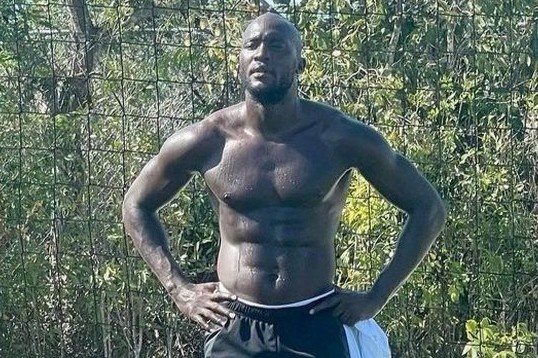 Lukaku lam gi de giam 7 kg? hinh anh
