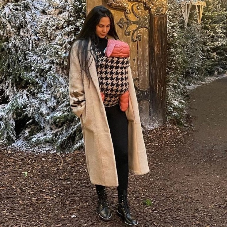 ban gai cau thu anh 16