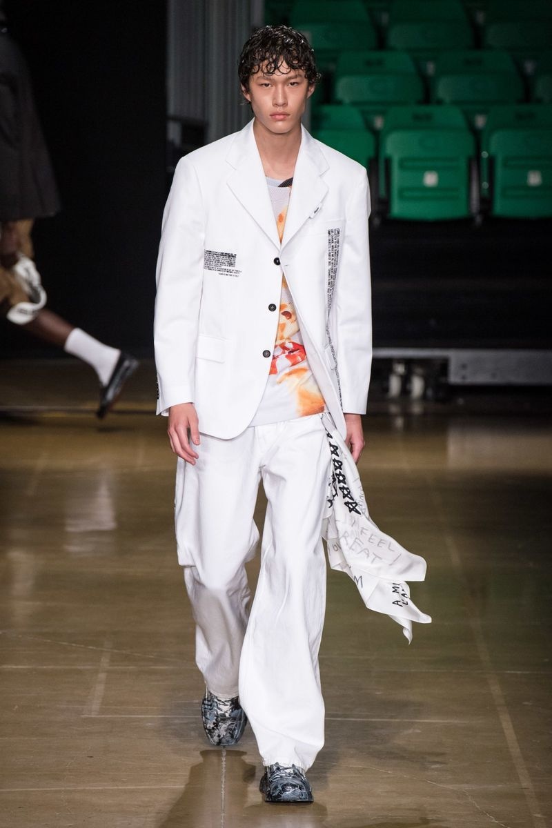 nguoi mau Simoneau anh 9