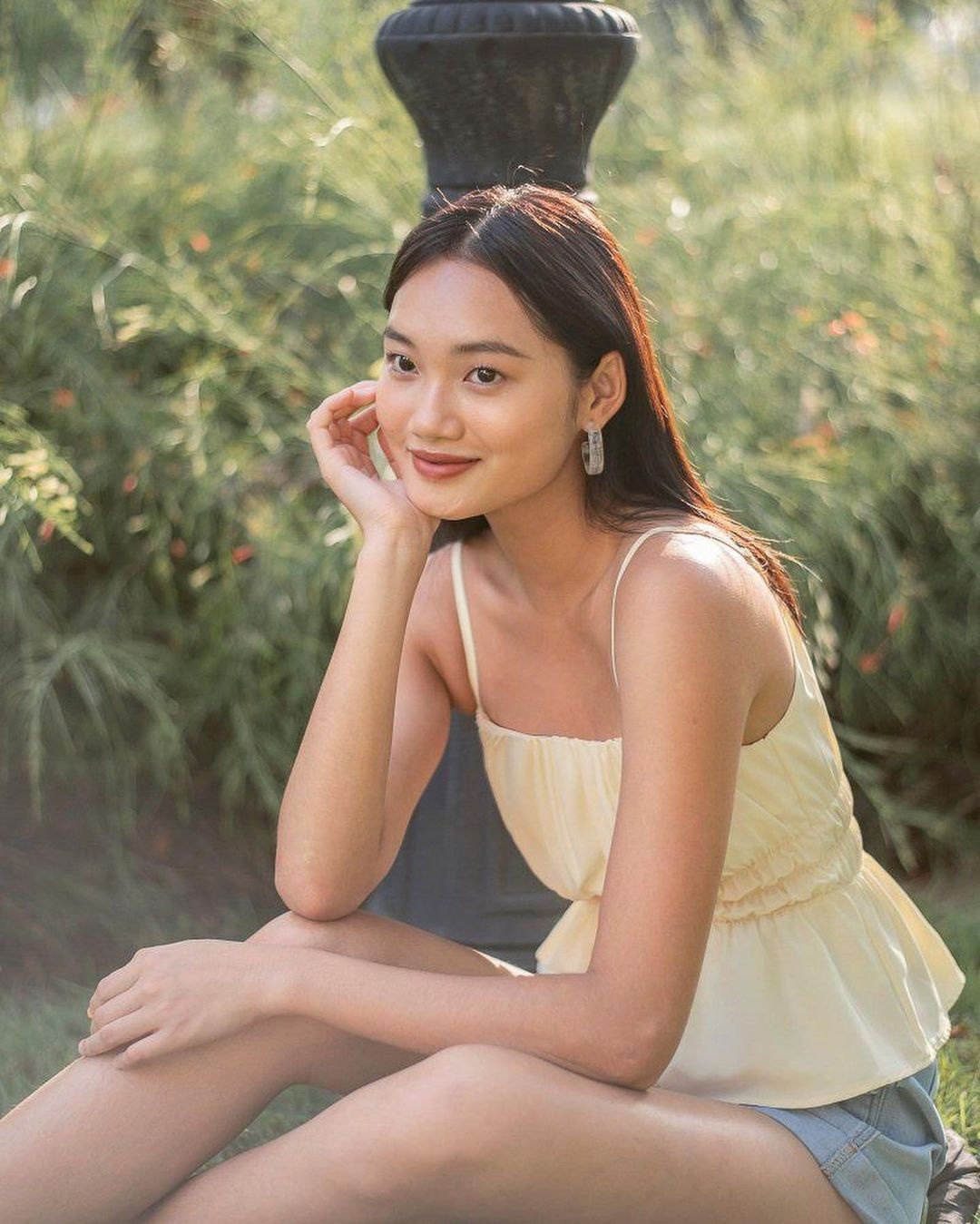 người mẫu quỳnh anh giữ eo nhỏ ảnh 1 nguoi mau quynh anh giu eo nho anh 1