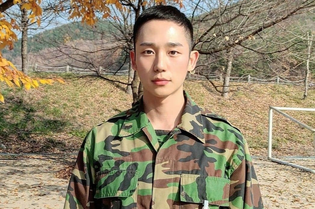 Cach giup tai tu Han co lan da cang bong hinh anh
