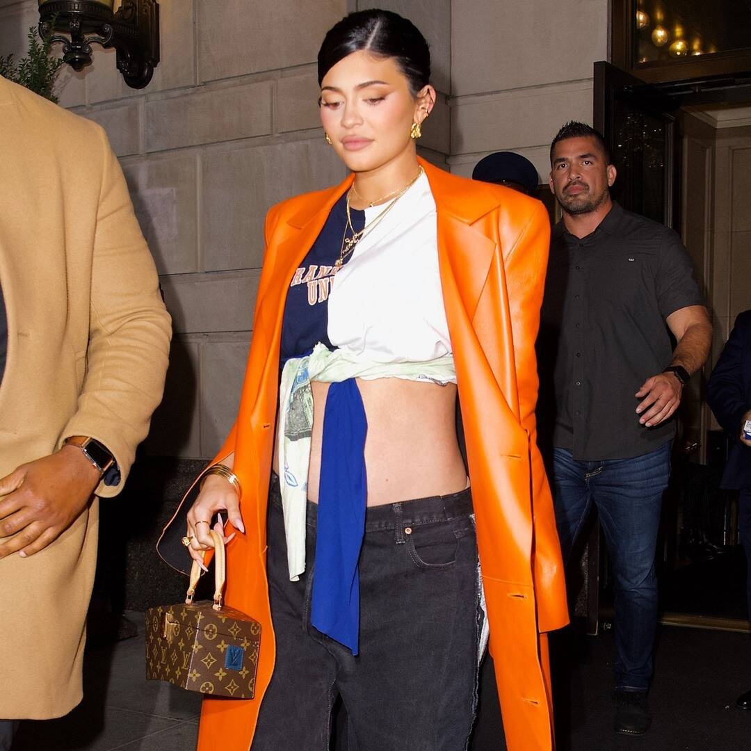 kylie jenner lo bung bau anh 1