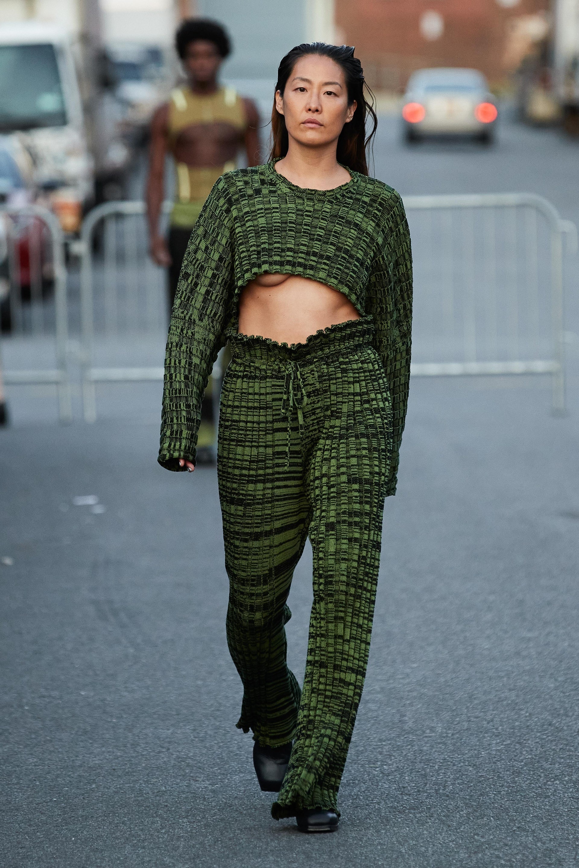 tinh duc trong thoi trang anh 20