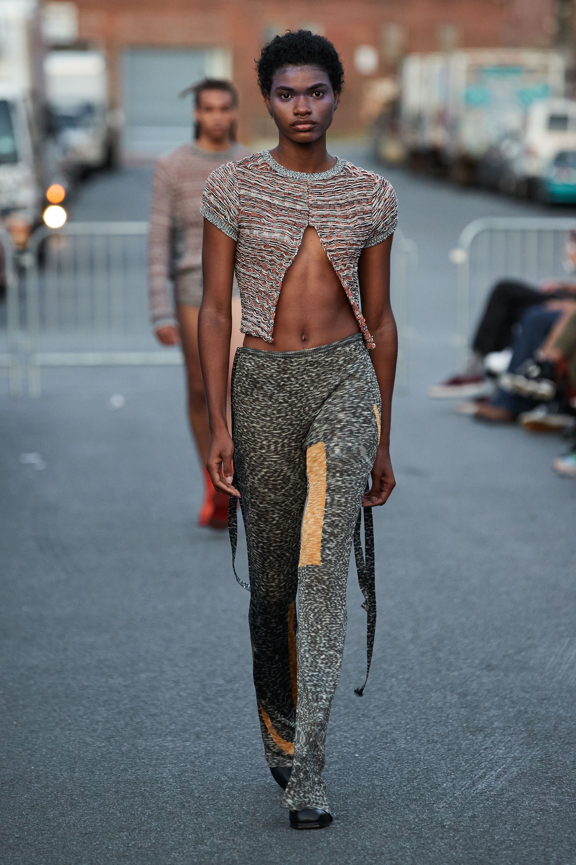 tinh duc trong thoi trang anh 23