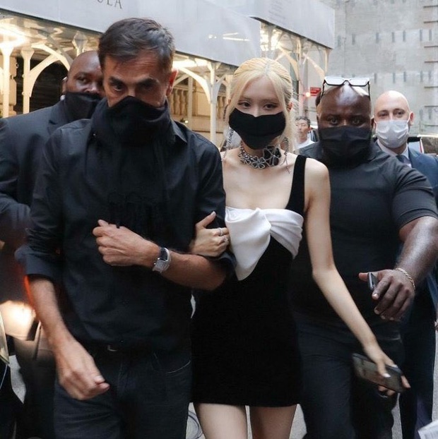 rosé ở met gala ảnh 1 rose o met gala anh 1