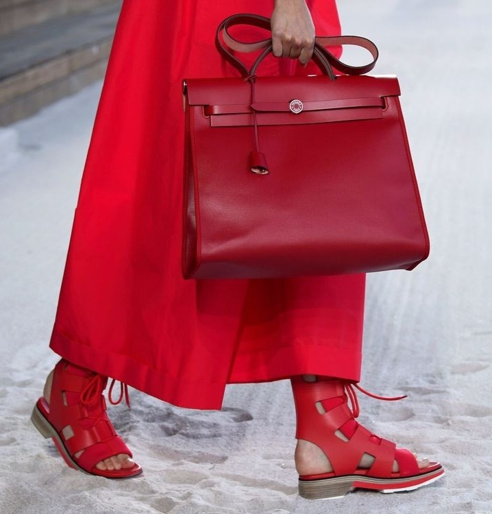 thời trang của shin min ah hometown cha cha cha ảnh 7 thoi trang cua shin min ah hometown cha cha cha anh 7