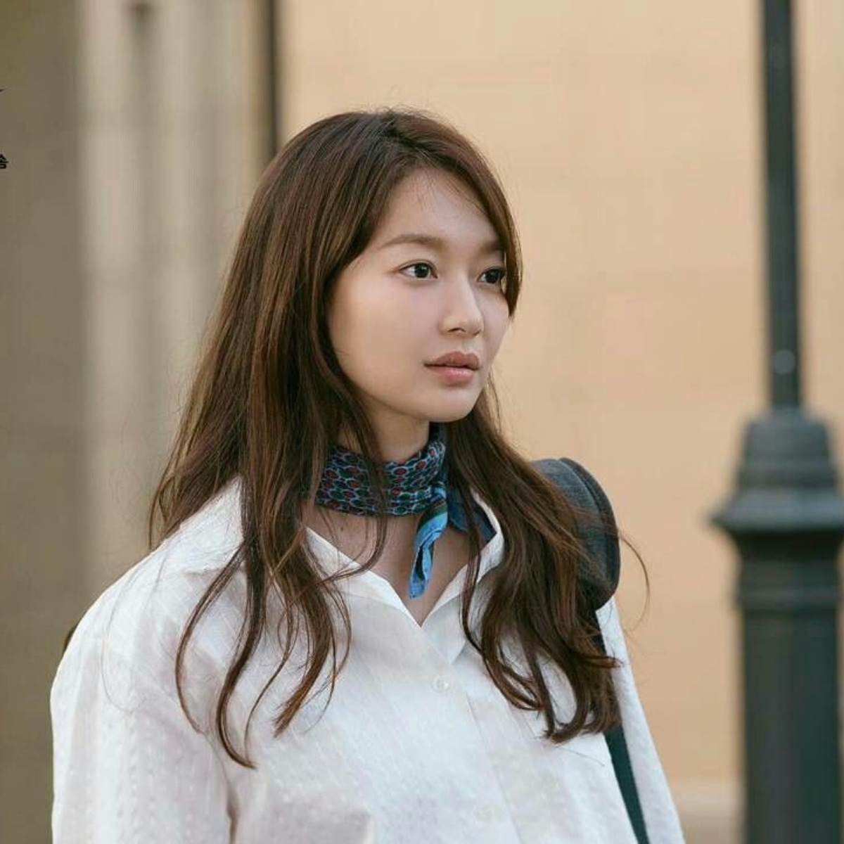 thời trang của shin min ah hometown cha cha cha ảnh 5 thoi trang cua shin min ah hometown cha cha cha anh 5