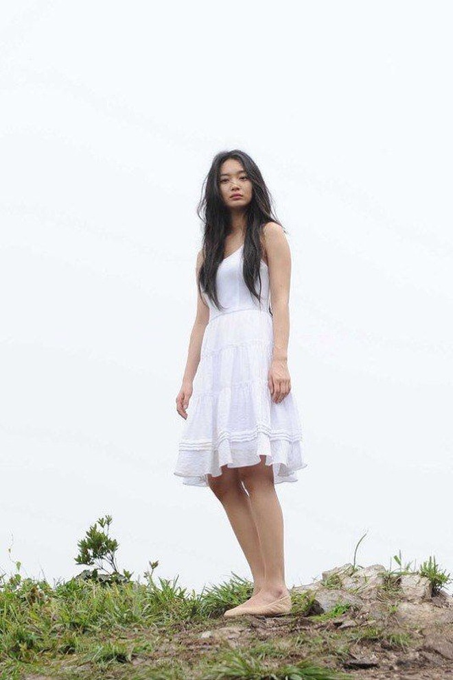 thời trang của shin min ah hometown cha cha cha ảnh 2 thoi trang cua shin min ah hometown cha cha cha anh 2