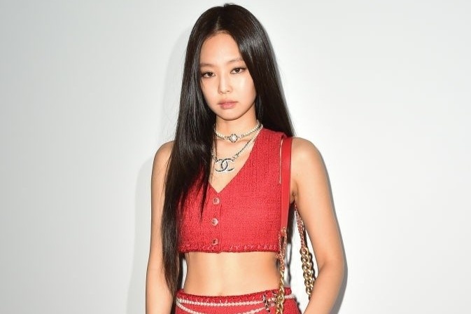Jennie noi bat o show Chanel hinh anh