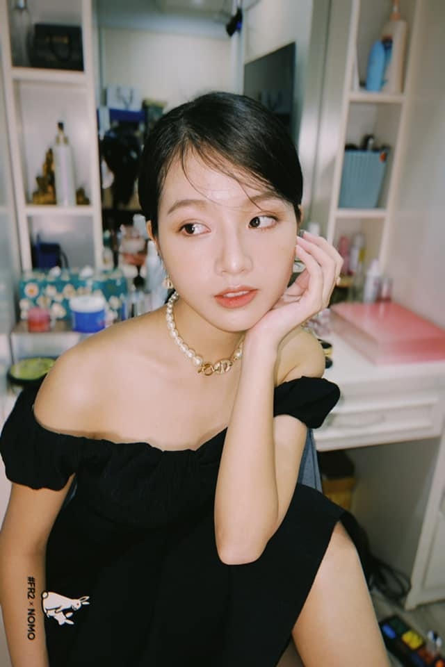 diễn viên chăm da ảnh 1 dien vien cham da anh 1