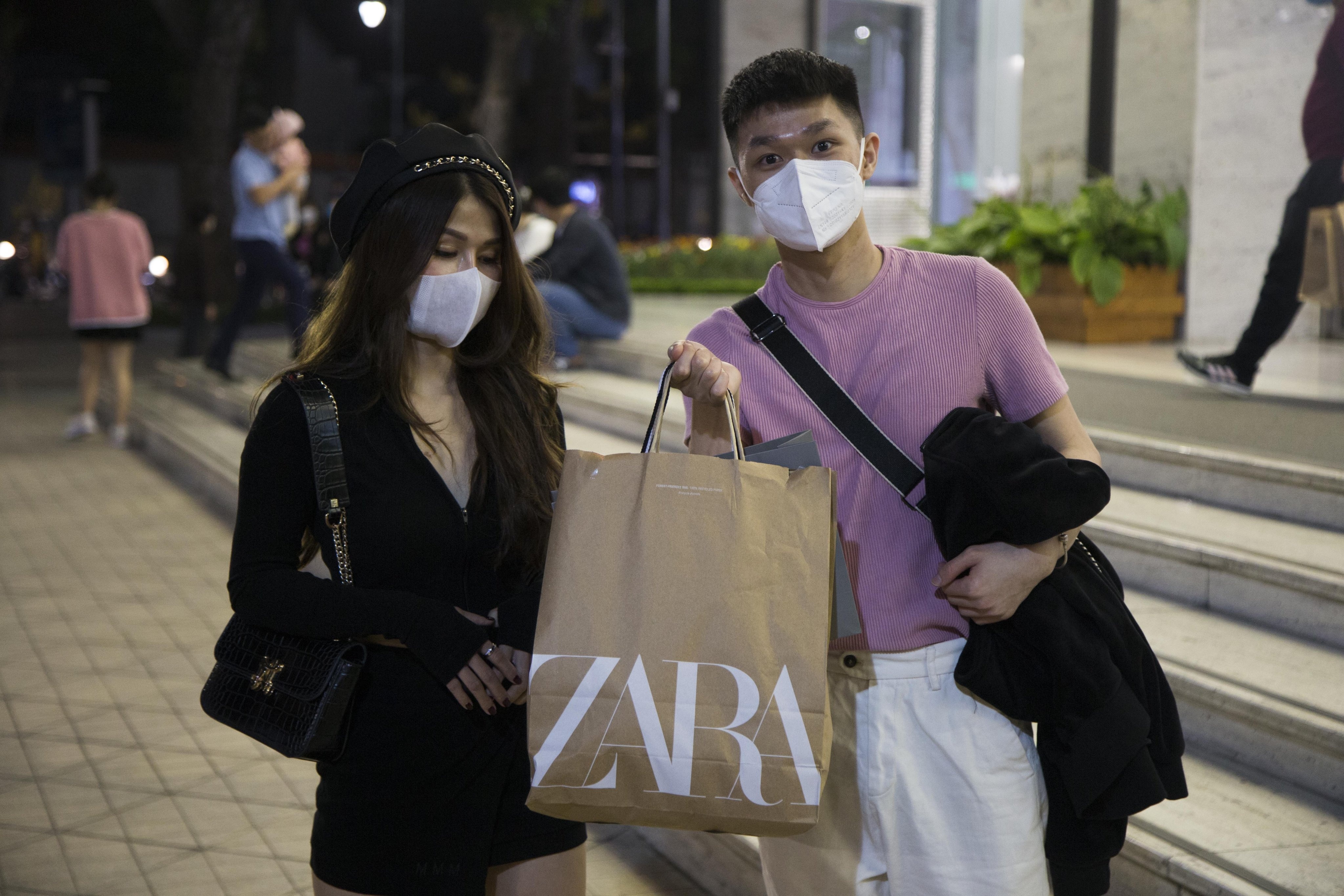 mua sam o ha noi anh 3