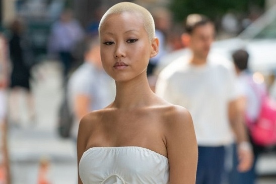 Chuyen nguoi mau goc A bi che gieu hinh anh