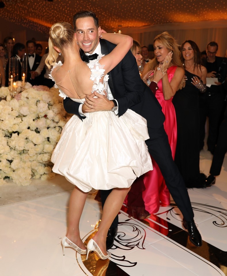 váy cưới paris hilton ảnh 13 vay cuoi paris hilton anh 13