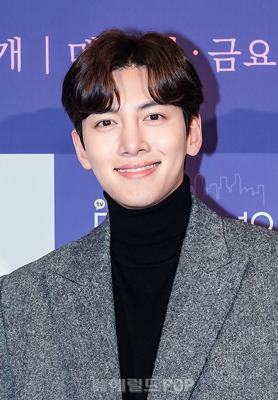 sao nam han quoc anh 9