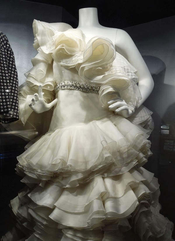 váy cưới xấu trong phim ảnh 4 vay cuoi xau trong phim anh 4