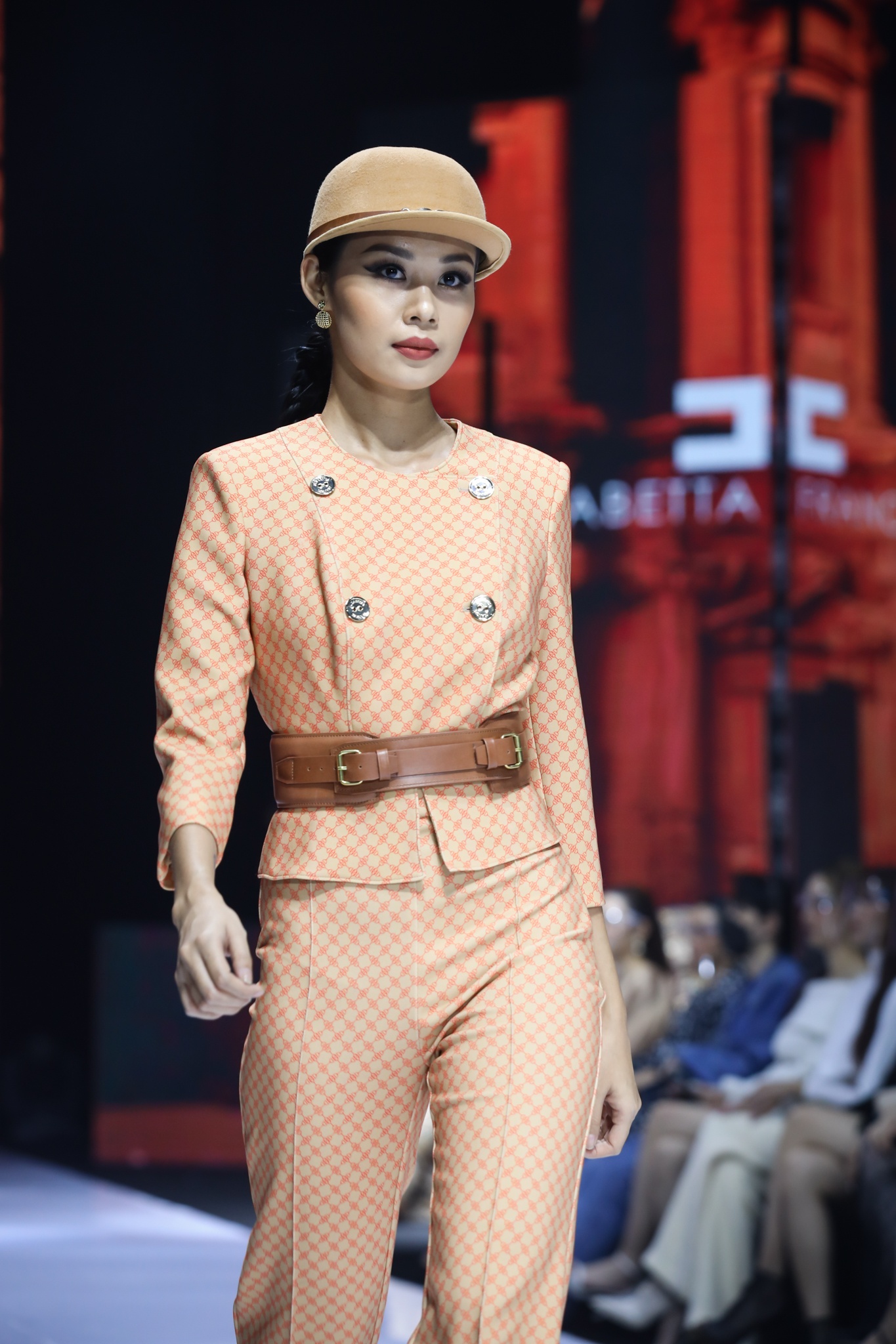 tuan le thoi trang viet nam anh 5