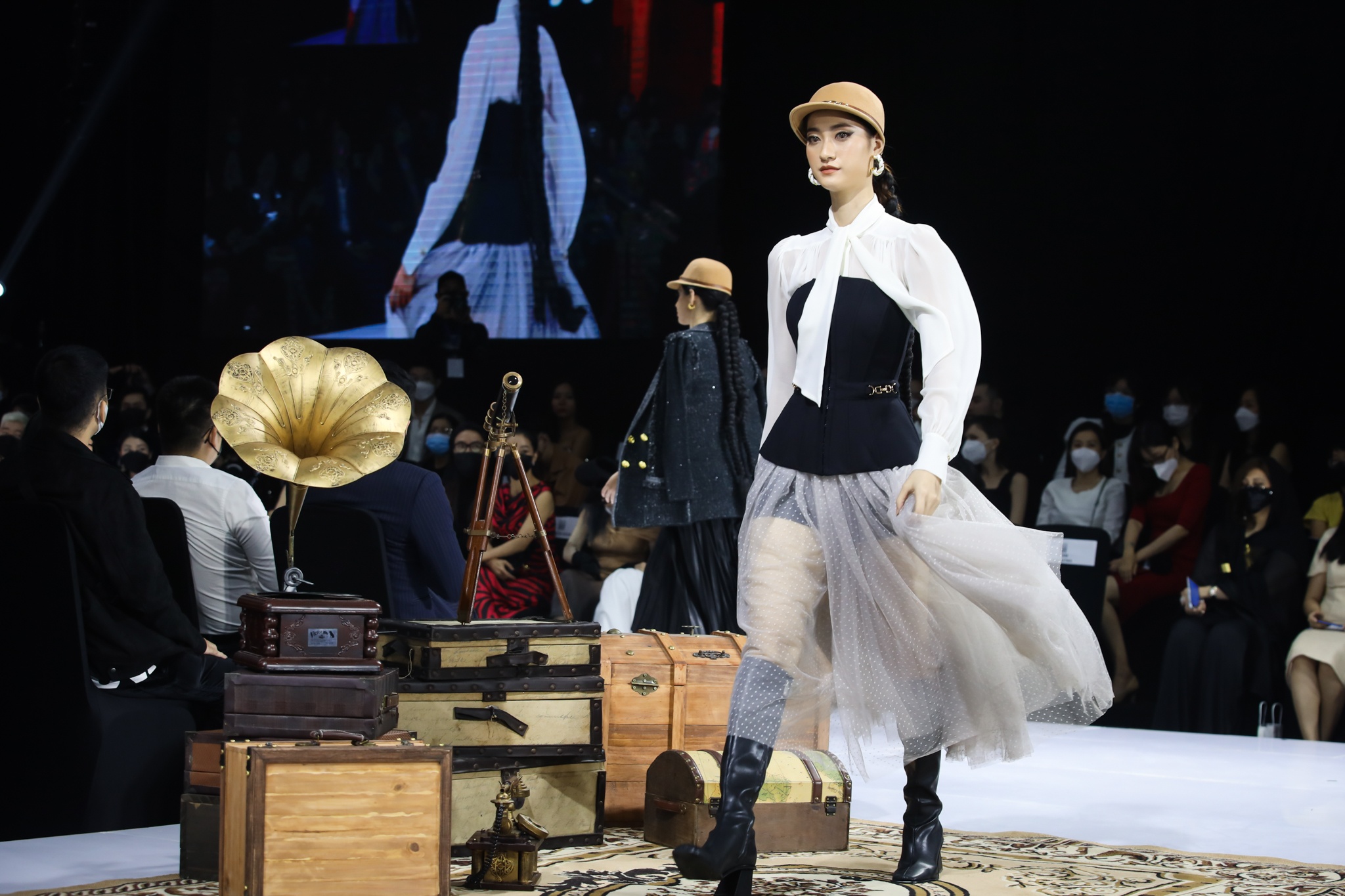 tuan le thoi trang viet nam anh 20