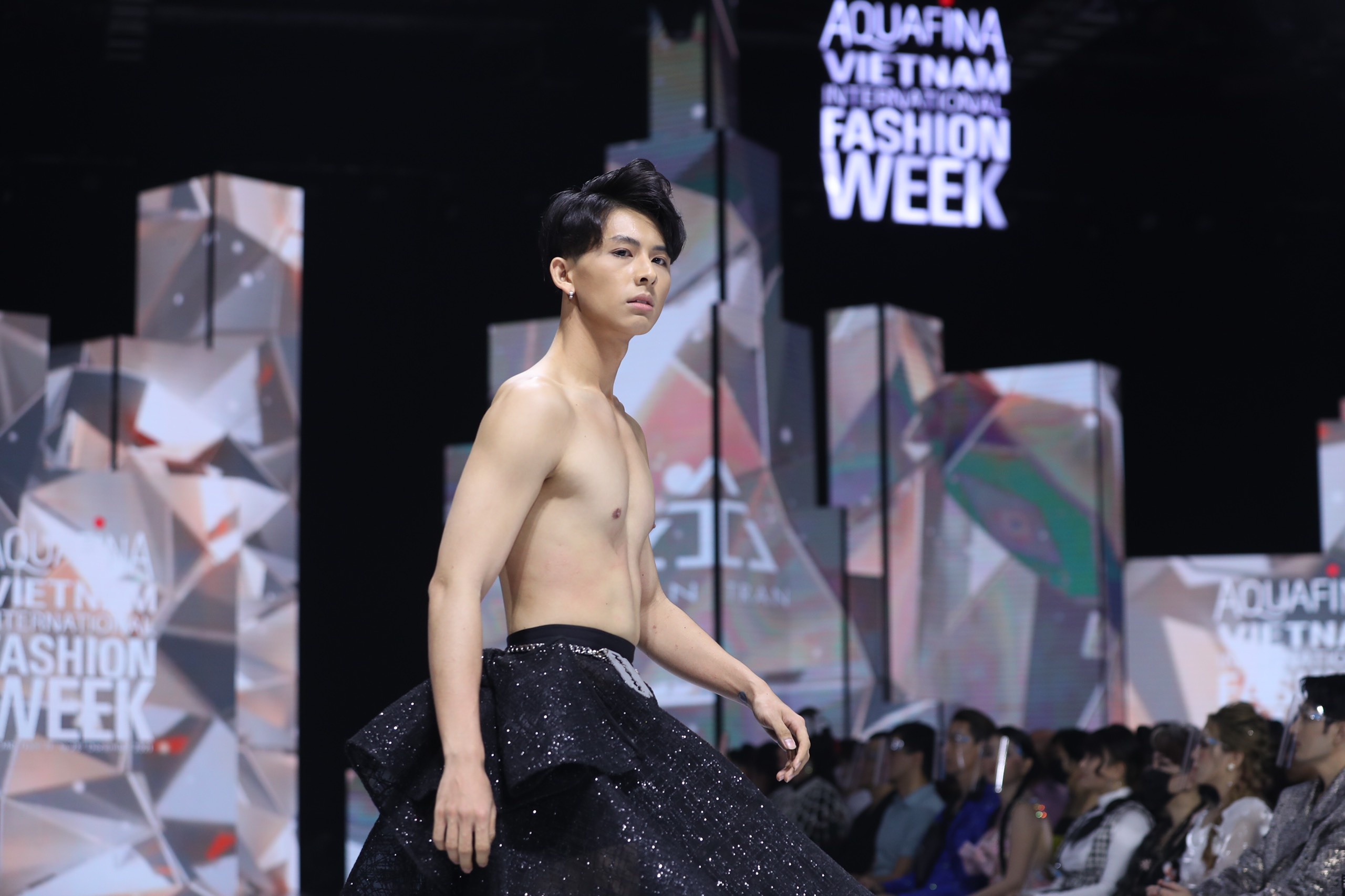 hoa hau khanh van anh 5