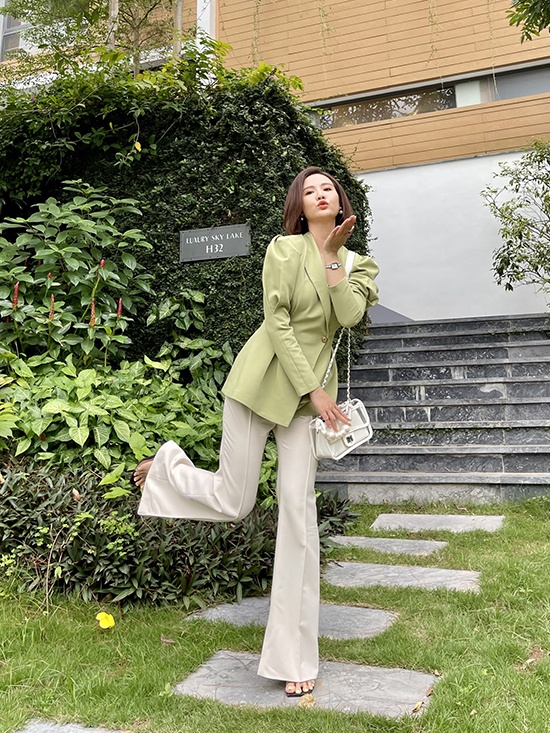 huyen lizzie muon do dong phim anh 3