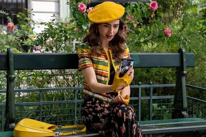 emily in paris 2 anh 7