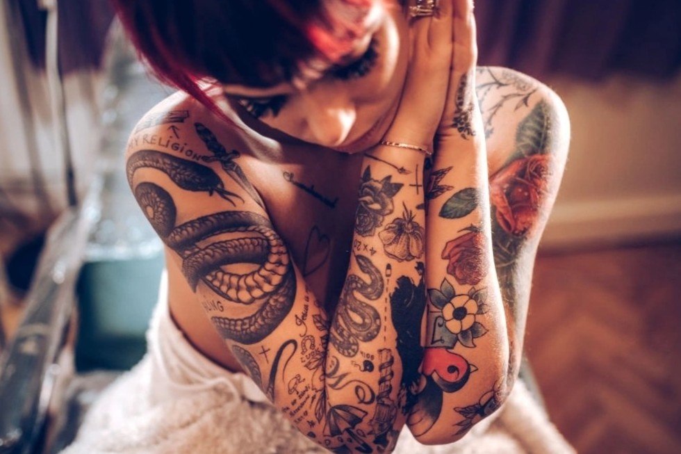 Nganh xam o chau Au khung hoang hinh anh