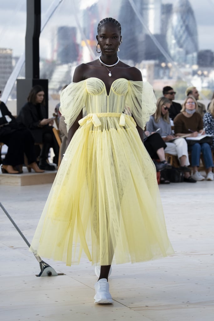 mau sac nam 2022 anh 14