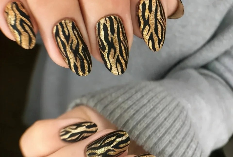 Mau nail cho Tet Nham Dan hinh anh