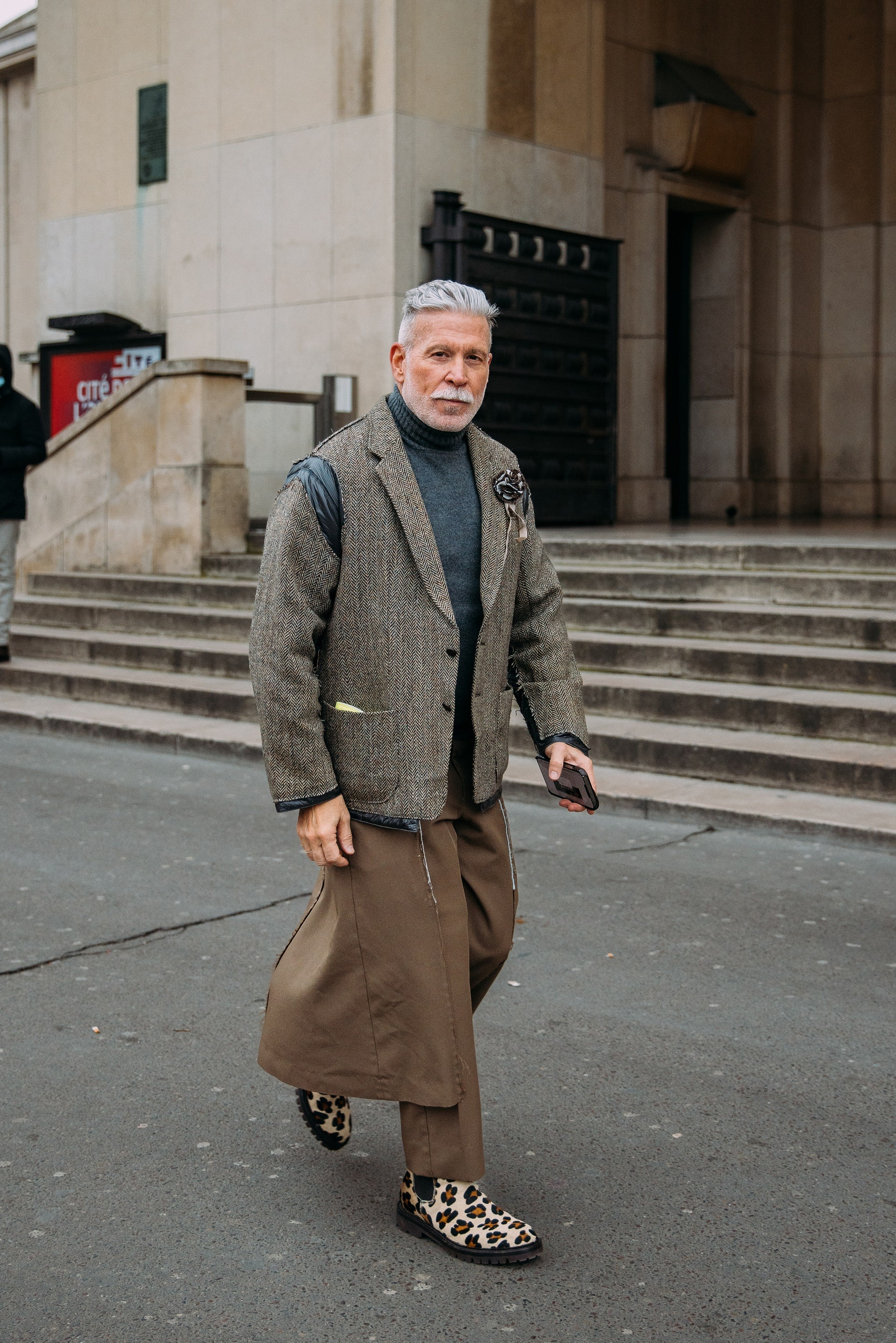 nam gioi mac vay anh 14