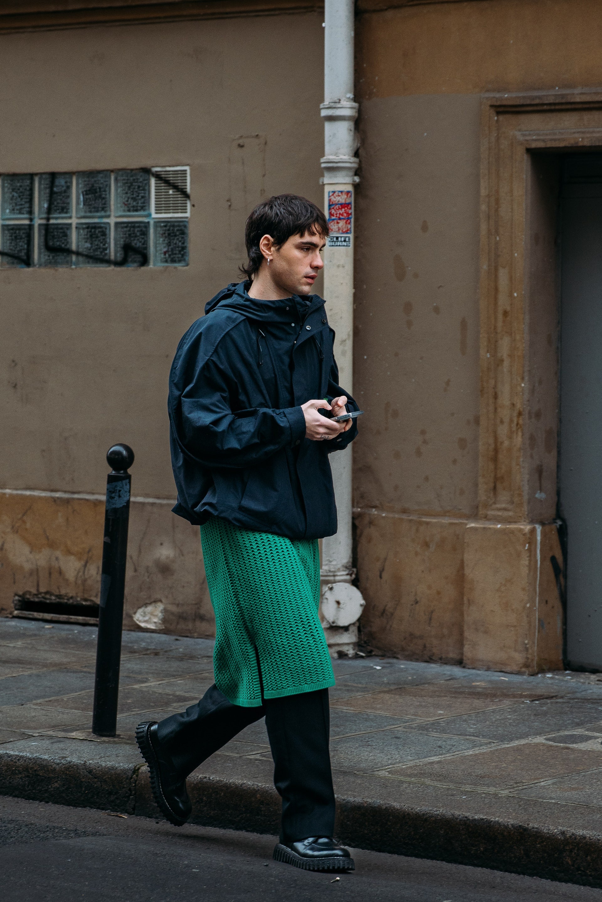 nam gioi mac vay anh 4