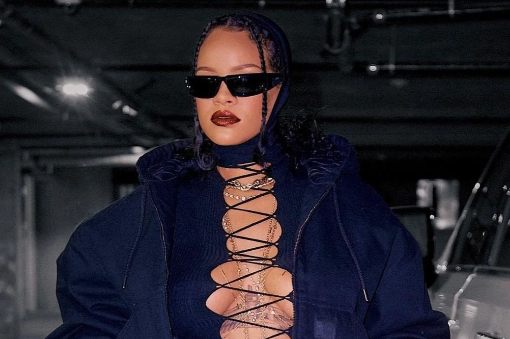 Rihanna: 'Toi thich mac do de lo bung bau' hinh anh