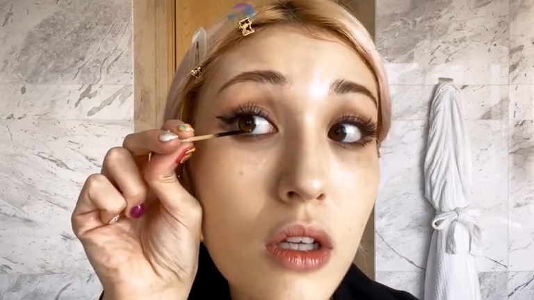 Somi de mat moc, tiet lo cach cham da hinh anh