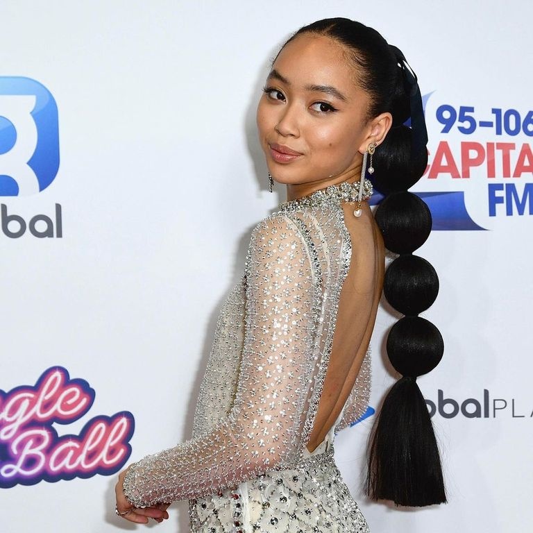 tóc bong bóng ảnh 6 toc bong bong anh 6