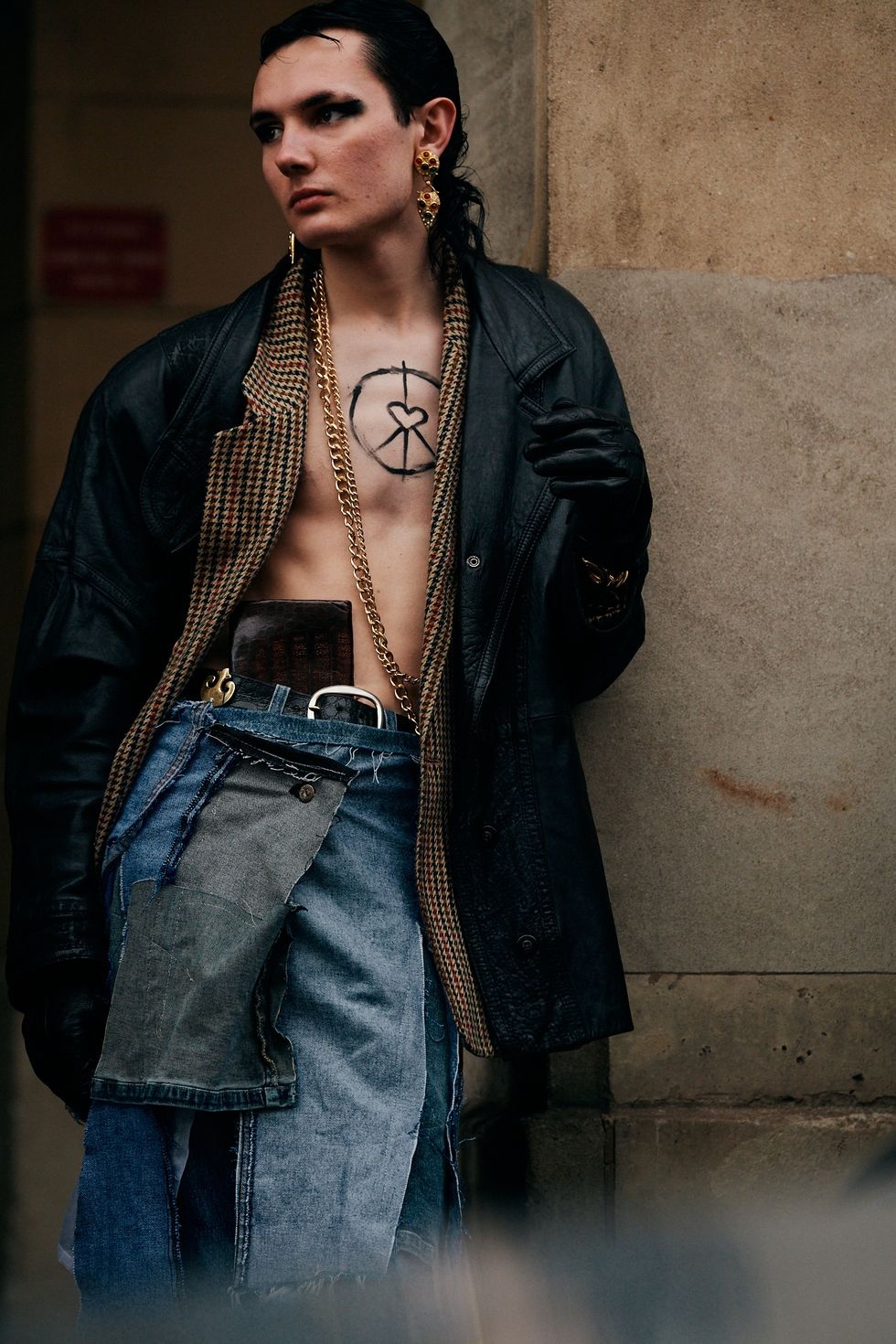 nam gioi mac vay anh 4