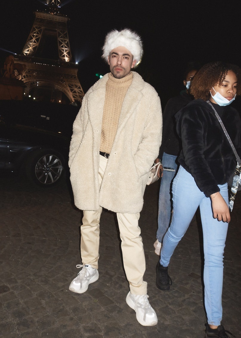 nam gioi mac vay anh 30