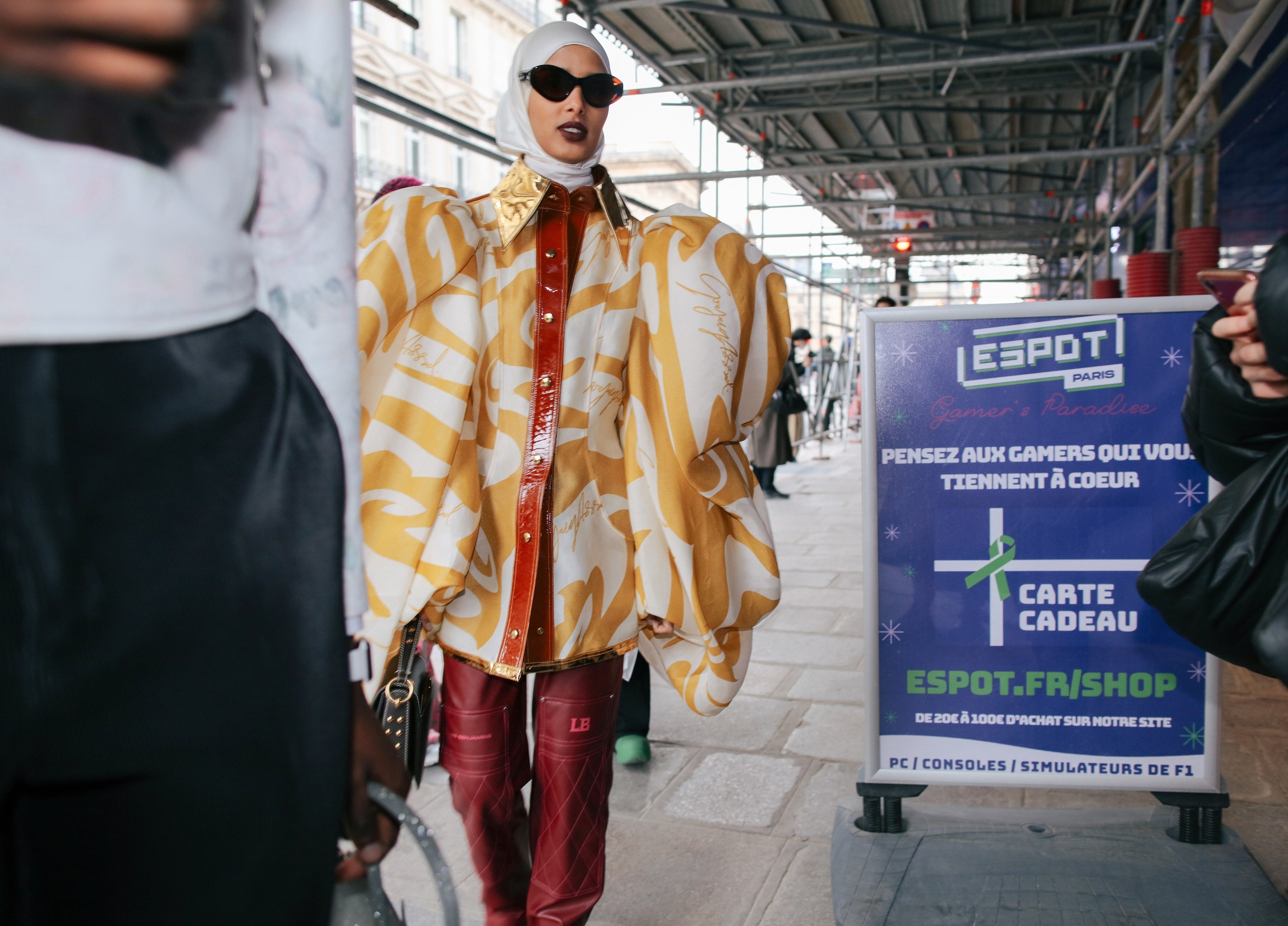 nam gioi mac vay anh 31