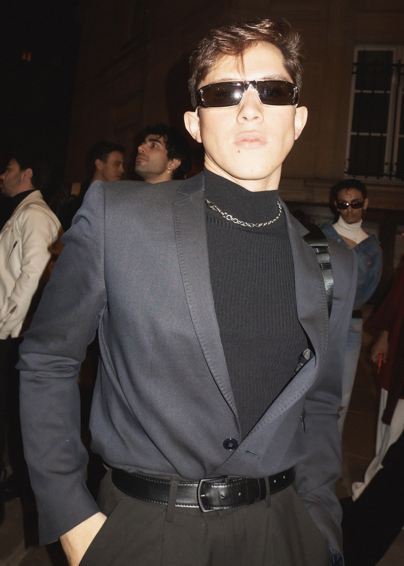 nam gioi mac vay anh 24