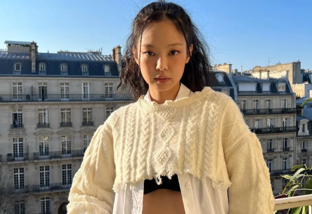 Mac gi he 2022? hinh anh