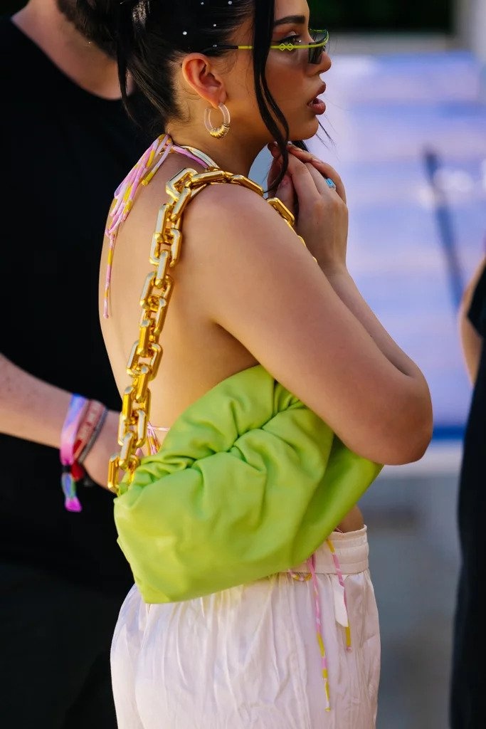 thoi trang coachella 2022 anh 24