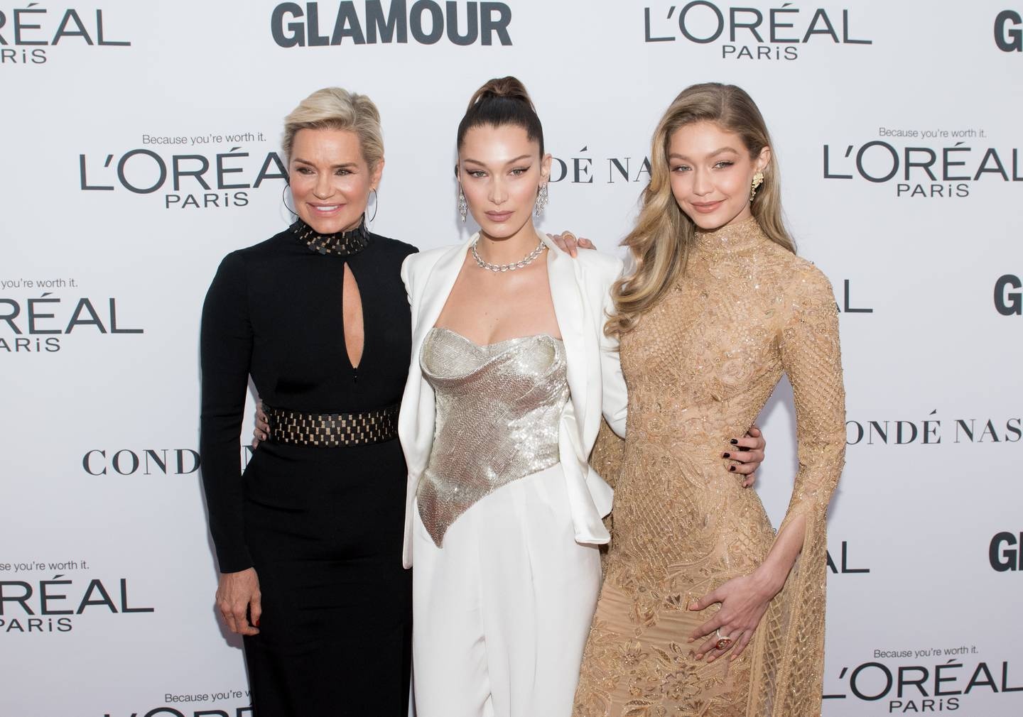Gigi Hadid lam thiet ke anh 2
