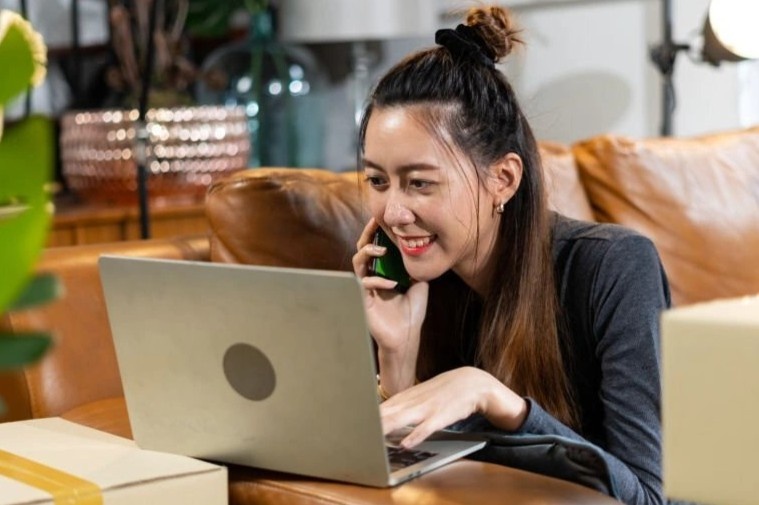 Con nghien thoi trang cuc nhanh hinh anh