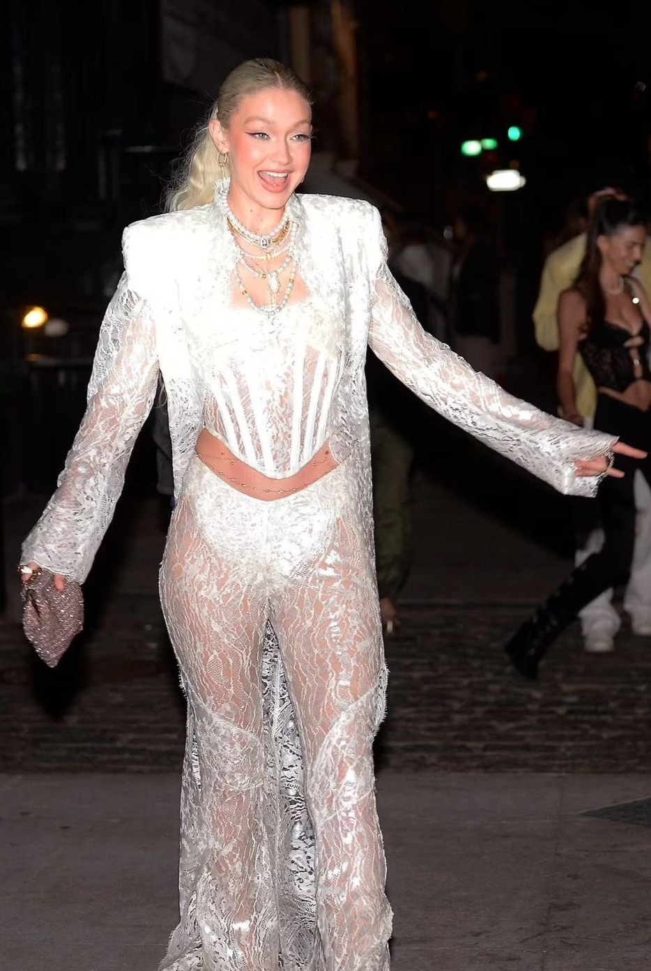 sinh nhat gigi hadid anh 1