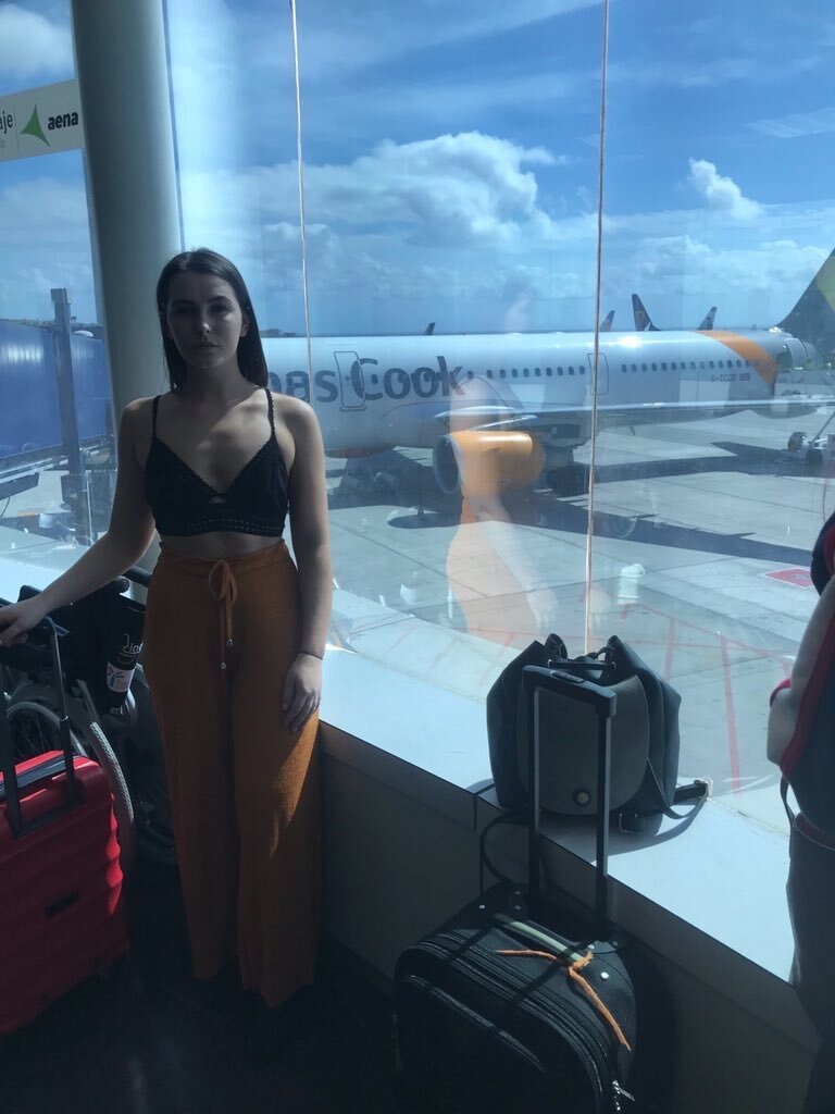 bi duoi khoi may bay anh 5