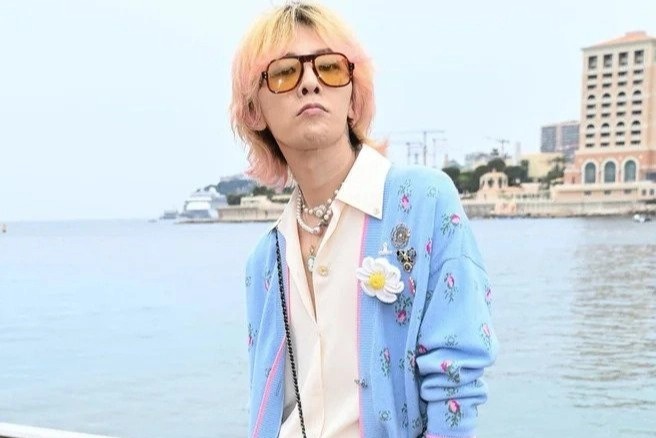 G-Dragon khieu vu o show Chanel hinh anh