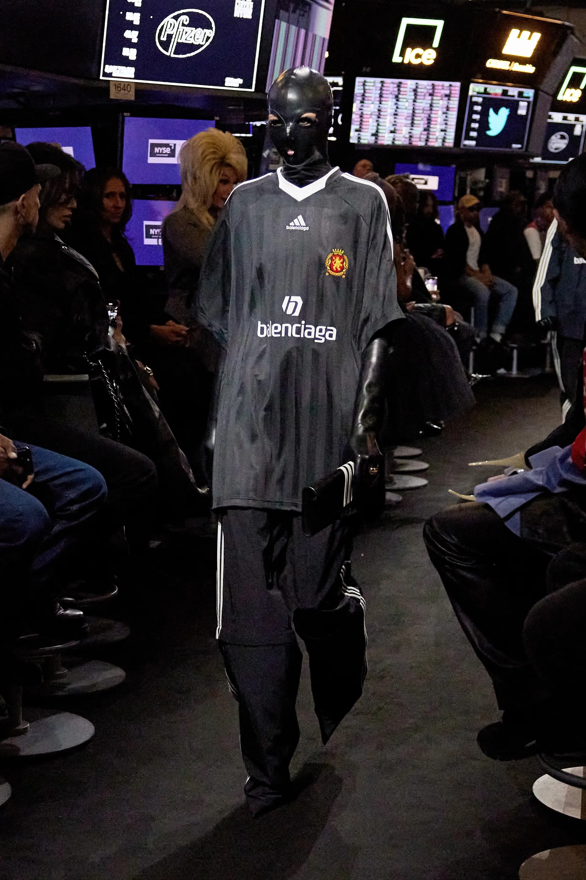 nguoi mau goi cam anh 11