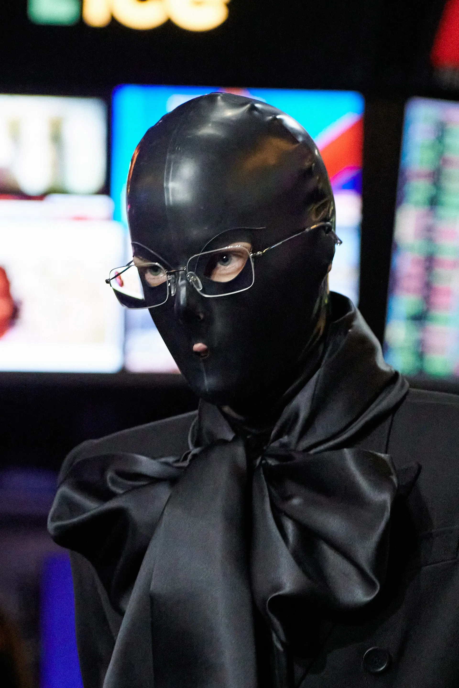 nguoi mau goi cam anh 16