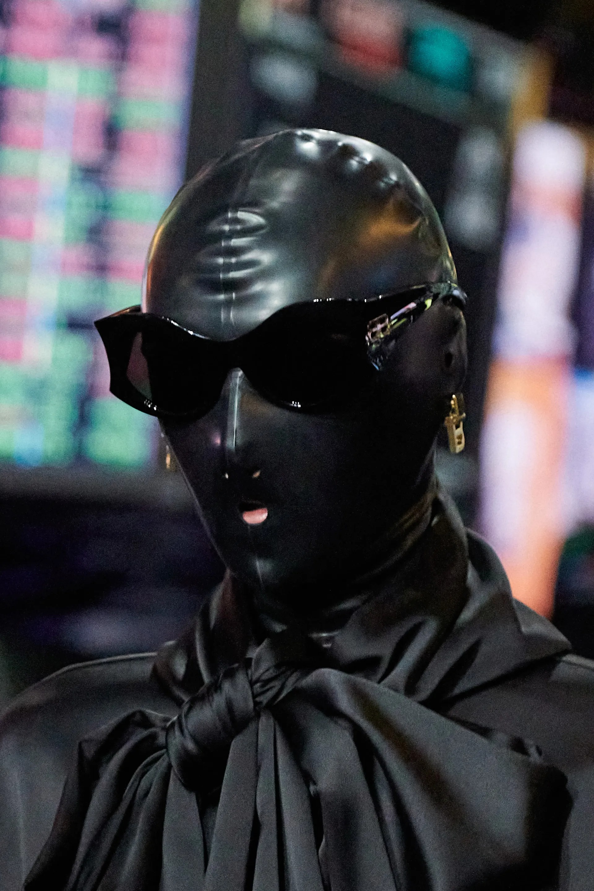 nguoi mau goi cam anh 17