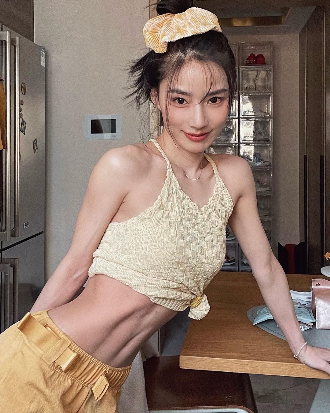 nữ thần cơ bụng ảnh 8 nu than co bung anh 8